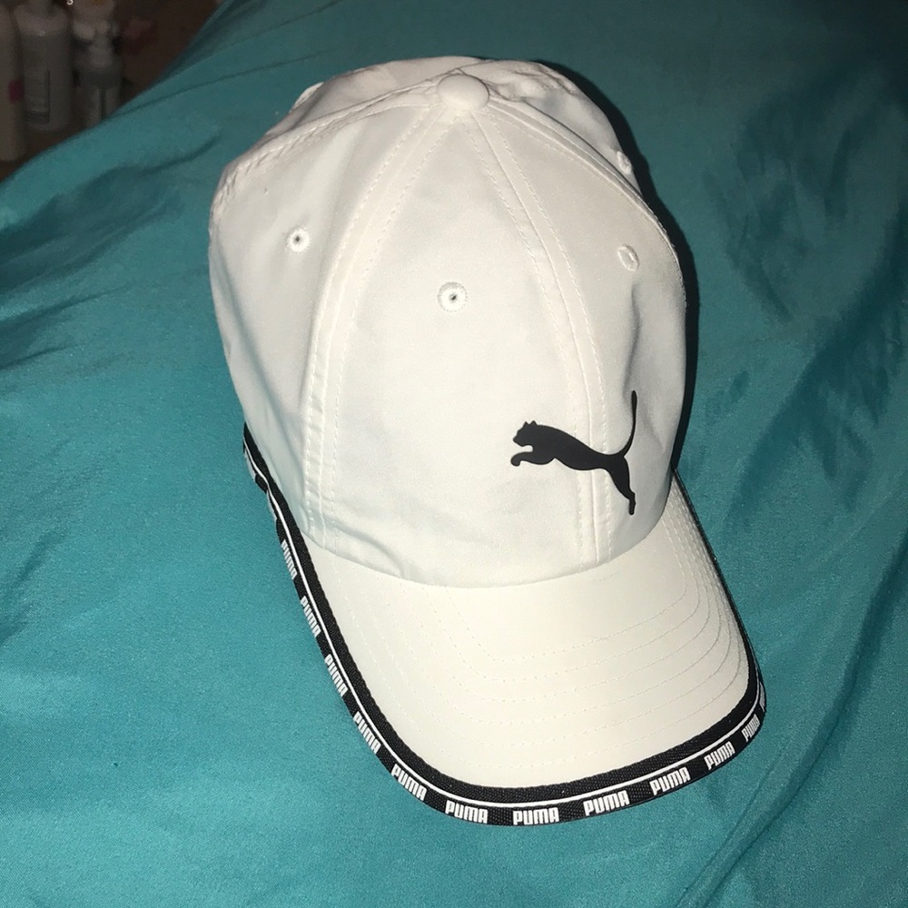 puma cap, only wore once. washed !!